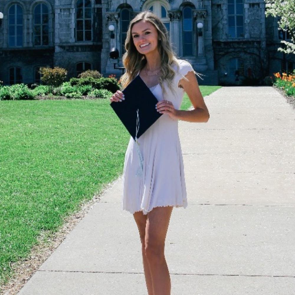 Meet your Posher, Erin